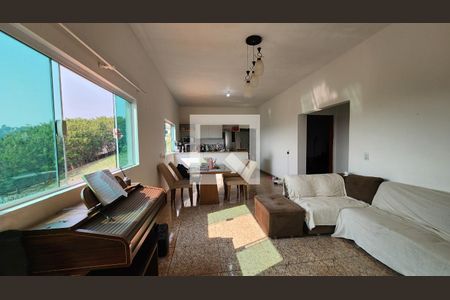 Casa à venda com 320m², 2 quartos e sem vagaEdícula 2