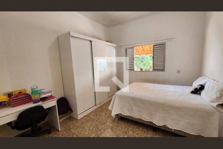 Casa à venda com 320m², 2 quartos e sem vagaEdícula 2