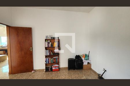 Casa à venda com 320m², 2 quartos e sem vagaEdícula 2