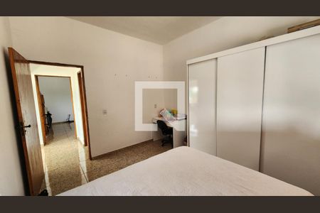 Casa à venda com 320m², 2 quartos e sem vagaEdícula 2