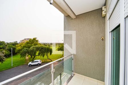 Casa à venda com 190m², 3 quartos e 3 vagas Casa à venda com 190m², 3 quartos e 3 vagasSacada da Suíte