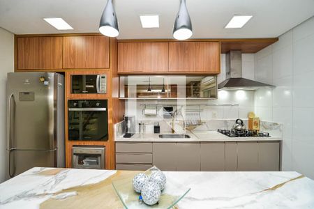 Casa à venda com 190m², 3 quartos e 3 vagas Casa à venda com 190m², 3 quartos e 3 vagasCozinha