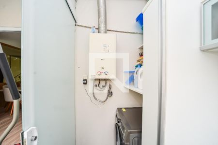 Casa à venda com 190m², 3 quartos e 3 vagas Casa à venda com 190m², 3 quartos e 3 vagasÁrea de Serviço