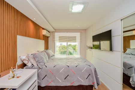 Casa à venda com 190m², 3 quartos e 3 vagas Casa à venda com 190m², 3 quartos e 3 vagasSuíte