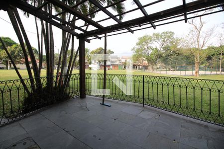 Casa de condomínio à venda com 262m², 3 quartos e 1 vagaÁrea Comum - Churrasqueira