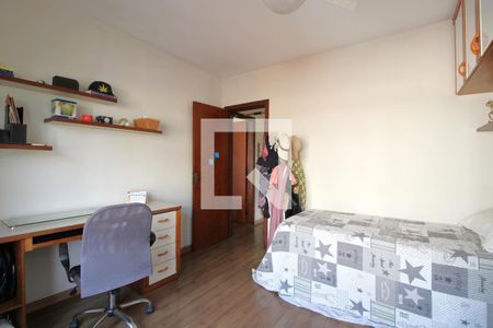 Casa de condomínio à venda com 262m², 3 quartos e 1 vagaQuarto 1