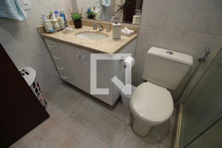 Casa de condomínio à venda com 262m², 3 quartos e 1 vagaBanheiro Social