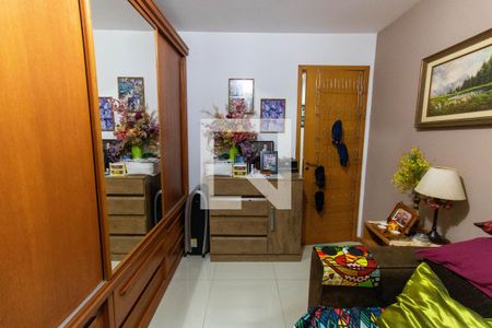 Apartamento à venda com 117m², 3 quartos e 2 vagas Apartamento à venda com 117m², 3 quartos e 2 vagasQuarto 1