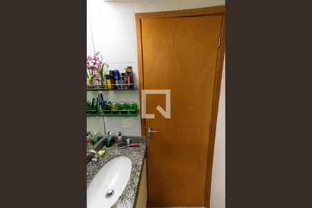 Apartamento à venda com 117m², 3 quartos e 2 vagas Apartamento à venda com 117m², 3 quartos e 2 vagasBanheiro Social