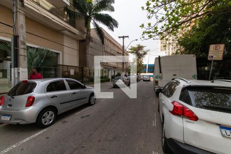 Apartamento à venda com 117m², 3 quartos e 2 vagas Apartamento à venda com 117m², 3 quartos e 2 vagasVista da Rua