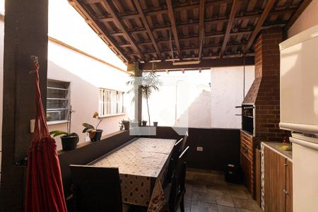 Casa à venda com 200m², 3 quartos e 3 vagasChurrasqueira 