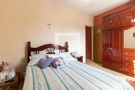 Casa à venda com 200m², 3 quartos e 3 vagasQuarto 2