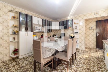 Casa à venda com 200m², 3 quartos e 3 vagasCozinha