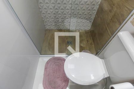 Banheiro de apartamento para alugar com 2 quartos, 45m² em Jardim Imperador (zona Leste), São Paulo