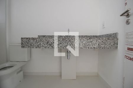 Apartamento à venda com 163m², 4 quartos e 2 vagas Apartamento à venda com 163m², 4 quartos e 2 vagasBanheiro da Suíte 1