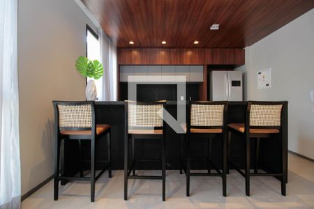 Apartamento à venda com 163m², 4 quartos e 2 vagas Apartamento à venda com 163m², 4 quartos e 2 vagasÁrea gourmet