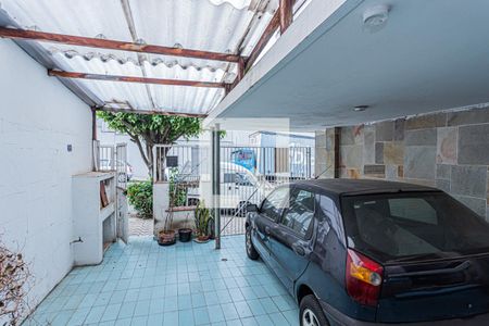 Casa à venda com 150m², 3 quartos e 2 vagas Casa à venda com 150m², 3 quartos e 2 vagasGaragem