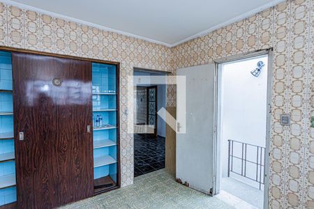 Casa à venda com 150m², 3 quartos e 2 vagas Casa à venda com 150m², 3 quartos e 2 vagasCozinha