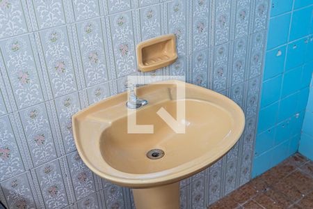 Casa à venda com 150m², 3 quartos e 2 vagas Casa à venda com 150m², 3 quartos e 2 vagasBanheiro