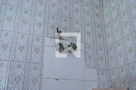 Casa à venda com 150m², 3 quartos e 2 vagas Casa à venda com 150m², 3 quartos e 2 vagasBanheiro