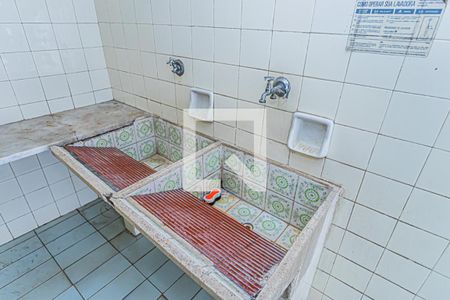 Casa à venda com 150m², 3 quartos e 2 vagas Casa à venda com 150m², 3 quartos e 2 vagasÁrea de Serviço