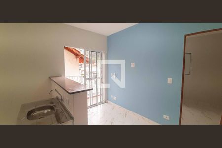 Sala de casa para alugar com 1 quarto, 26m² em Umuarama, Osasco
