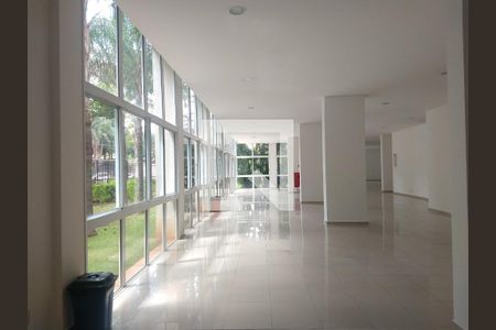 Apartamento à venda com 82m², 3 quartos e 1 vaga Apartamento à venda com 82m², 3 quartos e 1 vagaÁrea comum - Salão de festas