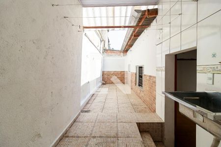 Casa para alugar com 60m², 1 quarto e sem vagaÁrea de Serviço