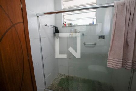 Casa à venda com 600m², 4 quartos e 4 vagasBanheiro da Suíte