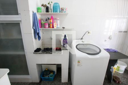 Casa à venda com 600m², 4 quartos e 4 vagasÁrea de Serviço