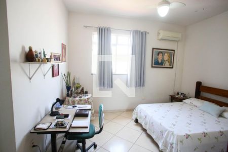 Casa à venda com 600m², 4 quartos e 4 vagasQuarto Suíte