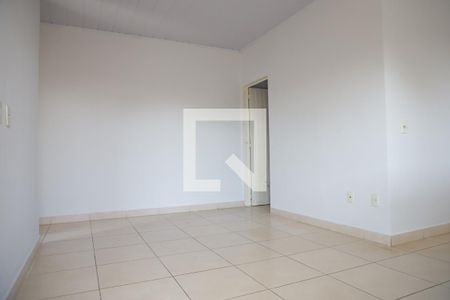 Casa para alugar com 100m², 2 quartos e 2 vagasSala 