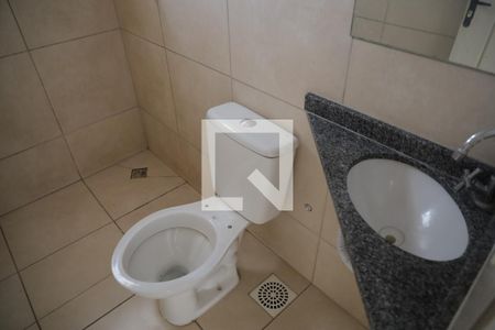 Casa para alugar com 100m², 2 quartos e 2 vagasBanheiro