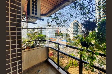 Apartamento à venda com 217m², 4 quartos e 3 vagasVaranda da Suite master