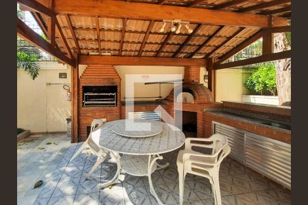 Apartamento à venda com 217m², 4 quartos e 3 vagasÁrea comum - Churrasqueira