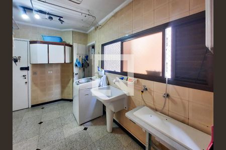 Apartamento à venda com 217m², 4 quartos e 3 vagasÁrea de Serviço