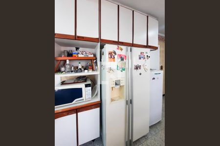 Apartamento à venda com 217m², 4 quartos e 3 vagasCozinha