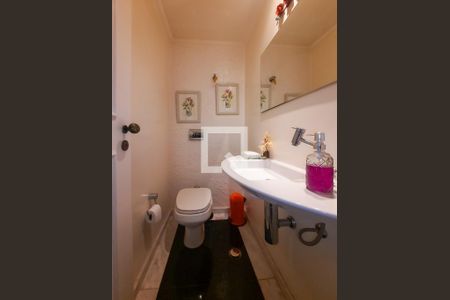 Apartamento à venda com 217m², 4 quartos e 3 vagasLavabo