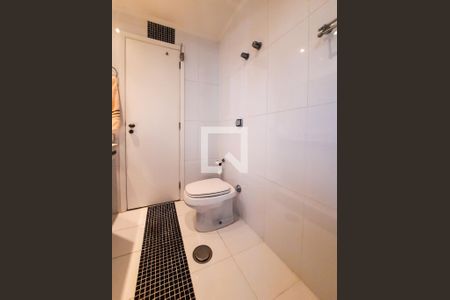 Apartamento à venda com 217m², 4 quartos e 3 vagasBanheiro