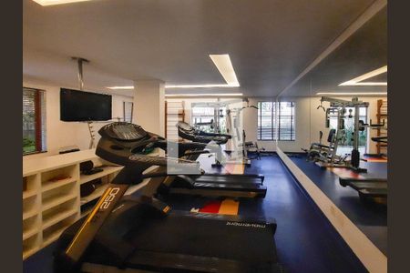 Apartamento à venda com 217m², 4 quartos e 3 vagasAcademia