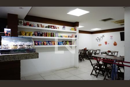 Apartamento à venda com 160m², 3 quartos e 2 vagasÁrea comum Mercadinho