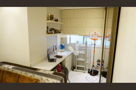 Apartamento à venda com 160m², 3 quartos e 2 vagasSegundo andar Quarto 3