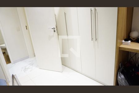 Apartamento à venda com 160m², 3 quartos e 2 vagasQuarto 2