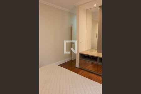 Casa de condomínio à venda com 384m², 4 quartos e 4 vagasSUITE 2