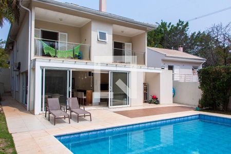 Casa de condomínio à venda com 384m², 4 quartos e 4 vagasÁREA EXTERNA FUNDOS