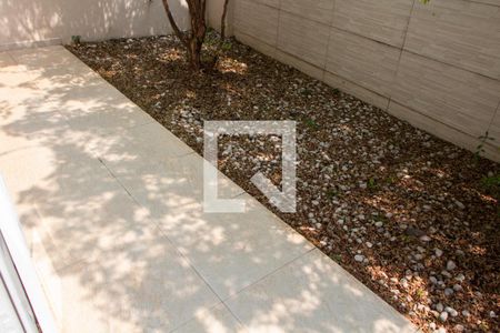 Casa de condomínio à venda com 384m², 4 quartos e 4 vagasÁREA DE LUZ