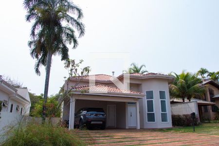 Casa de condomínio à venda com 384m², 4 quartos e 4 vagasFACHADA FRENTE