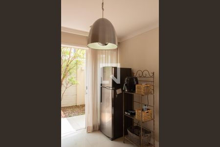 Casa de condomínio à venda com 384m², 4 quartos e 4 vagasCOPA