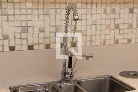 Casa de condomínio à venda com 384m², 4 quartos e 4 vagasCOZINHA