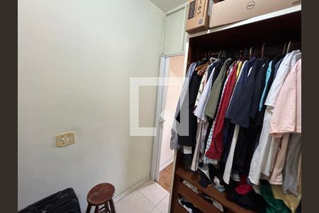 Apartamento à venda com 115m², 3 quartos e 2 vagasCloset da Suíte